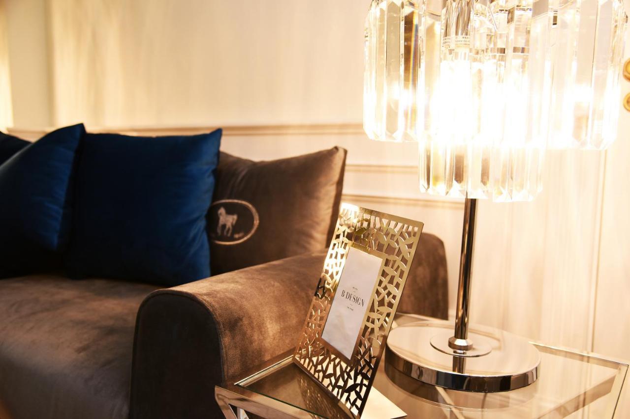 Versace Tower Luxury Suites - Downtown Beirut Esterno foto